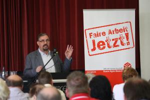 Begrüßung durch W. Jägers (Foto © PB)