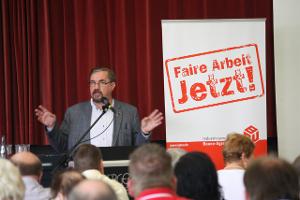 Begrüßung durch W. Jägers (Foto © PB)